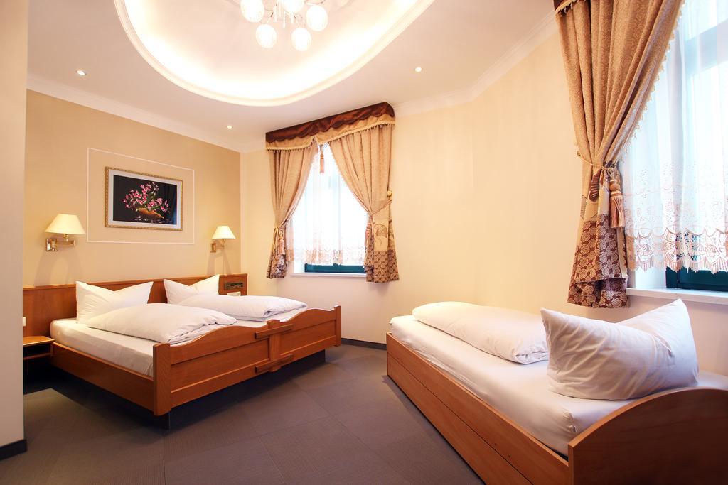Hotel Europaeischer Hof Elsterwerda Εξωτερικό φωτογραφία